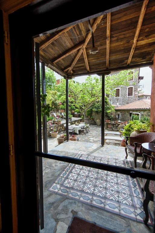 Mulberry House Villa Sithonia Bagian luar foto